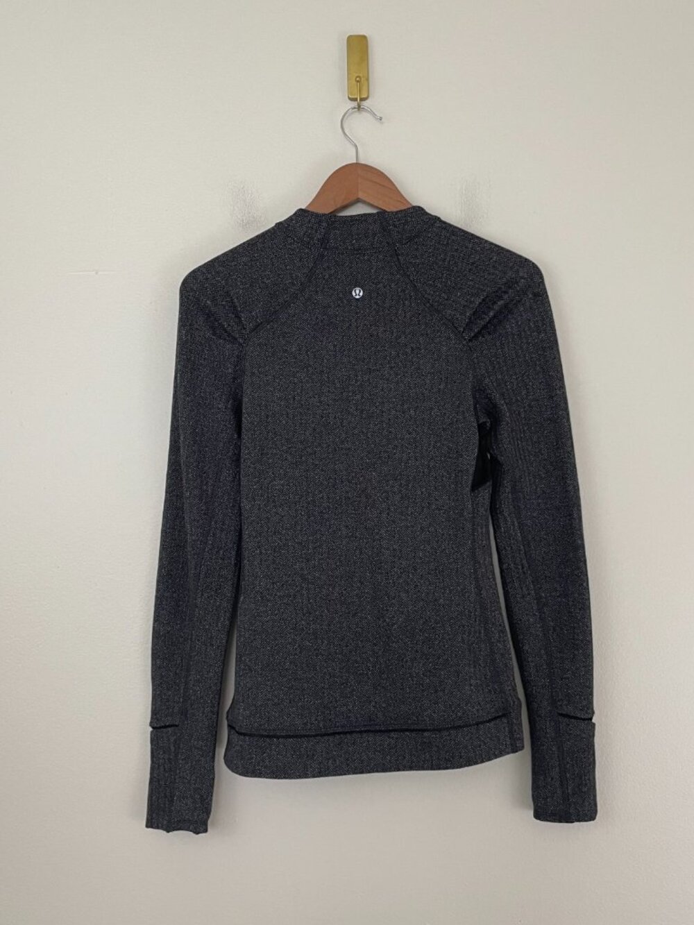 Lululemon Think Fast Long Sleeve Top Heathered Herringbone Black Size 6 - Picture 2 of 6